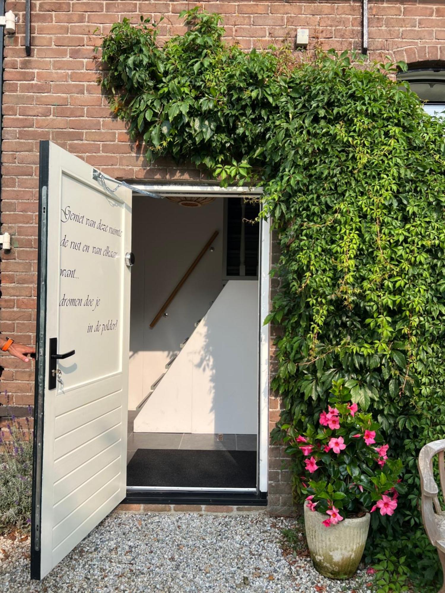 B & B 'Droom In De Polder De Suite Met Prive Sauna Arnemuiden Eksteriør bilde